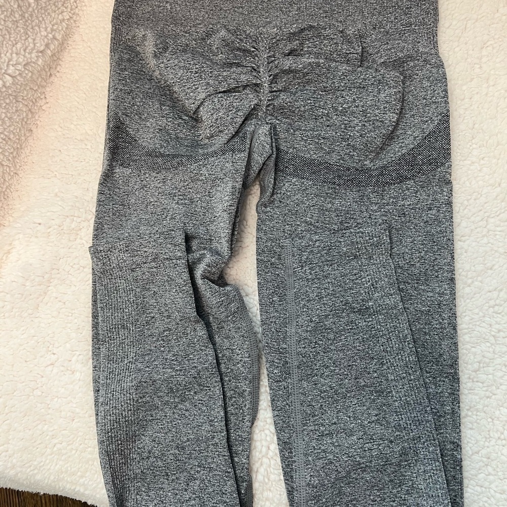 Leggings workout yoga heathered gray banded waist active wear NWOT - Picture 5 of 8